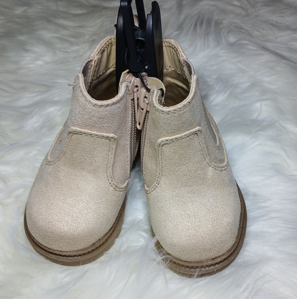 Wonder Nation Cream Chelsea Boots Ankle Height
